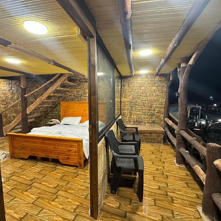 Dana Gate Lodge Exterior photo